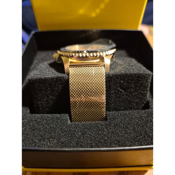 Invicta 49690 retail 199.00 Specialty Watch - Picture 3 of 3